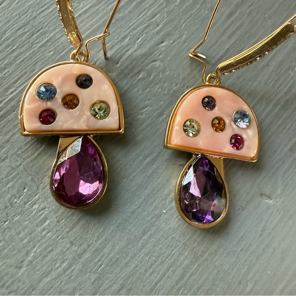 Betsey Johnson Gold Tone Mushroom Earrings - Picture 3 of 8